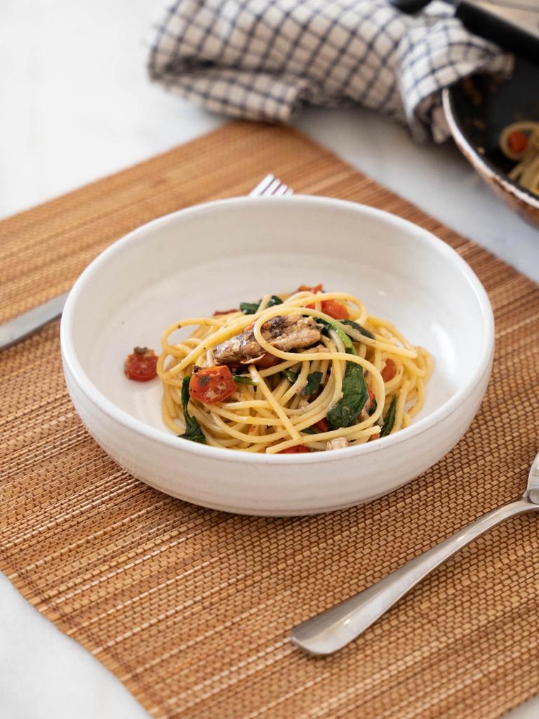 Macarrão com sardinha al limone