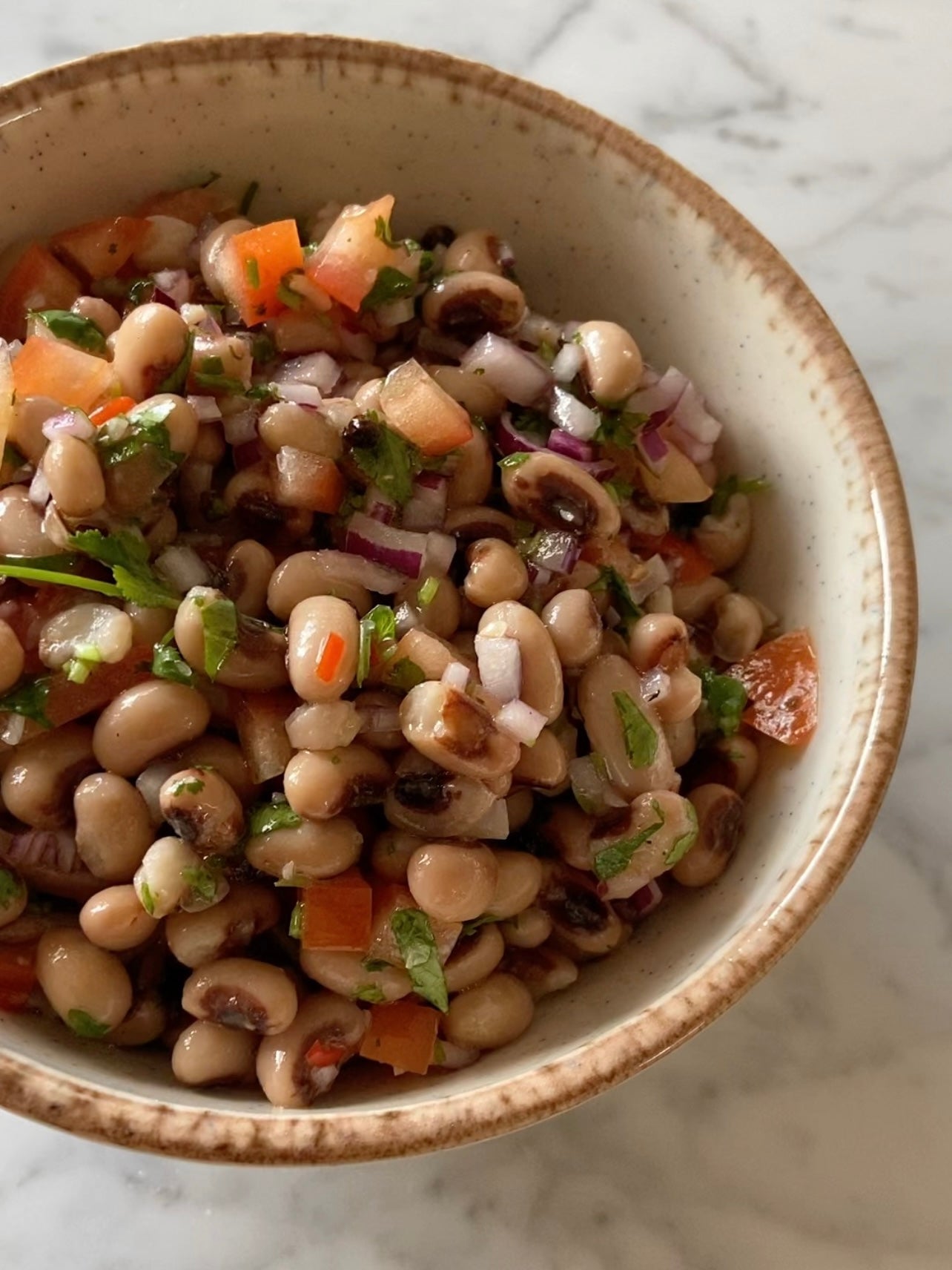 Salada de feijão fradinho